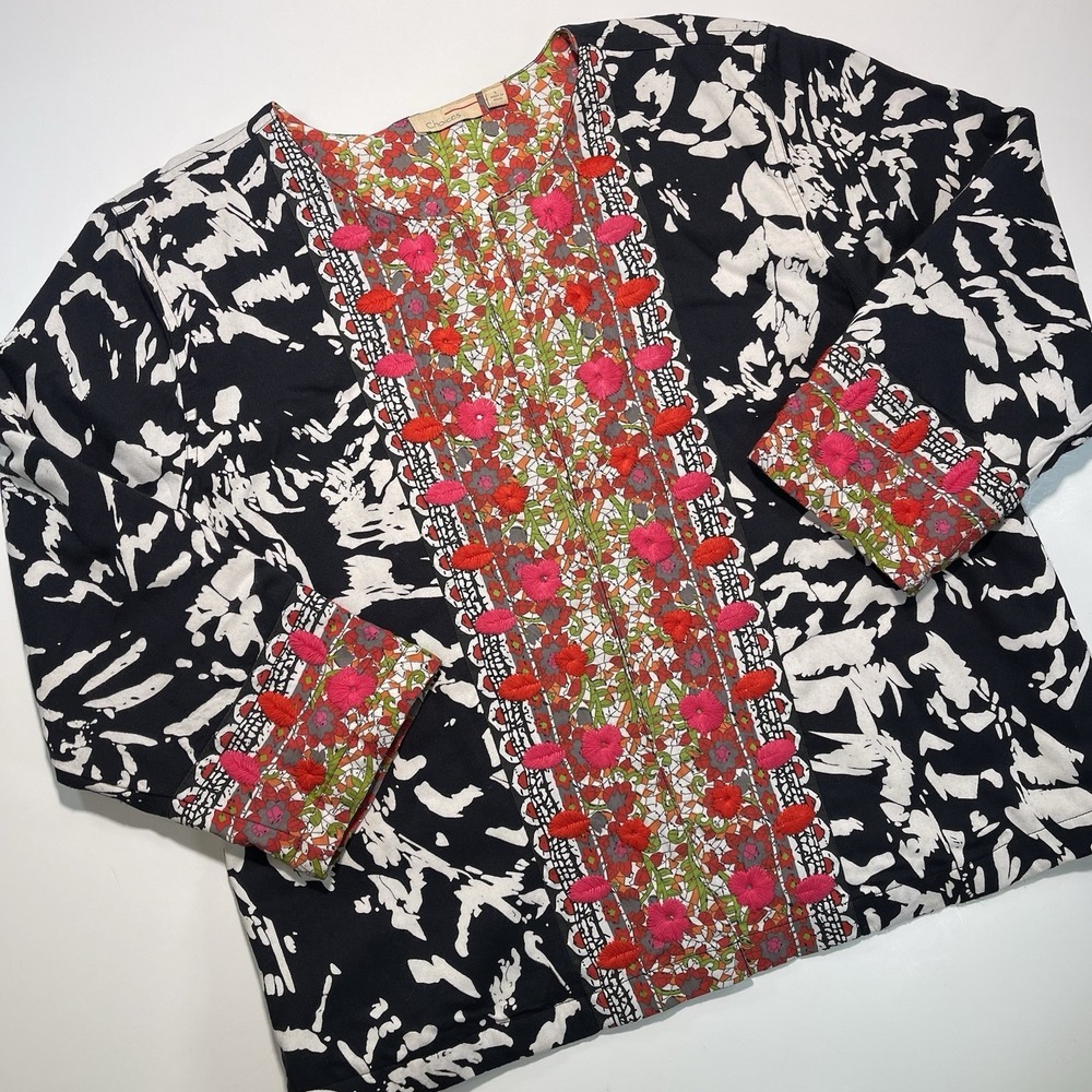 Women's‎ Quilted Jacket By Choices Black And White Embroidery Size Large
